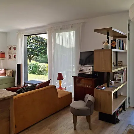 Holiday home Maison Familiale 3 A 300m De La - Fr-1-788-81
