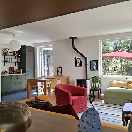 Maison Familiale 3 A 300m De La - Fr-1-788-81