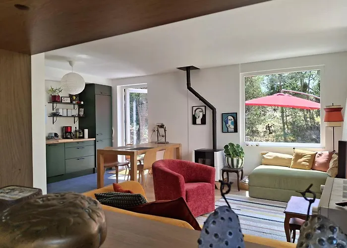 Maison Familiale 3 A 300m De La - Fr-1-788-81